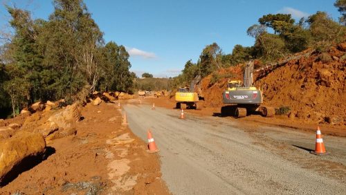 Mais uma pista é liberada na BR-282, em São José do Cerrito2