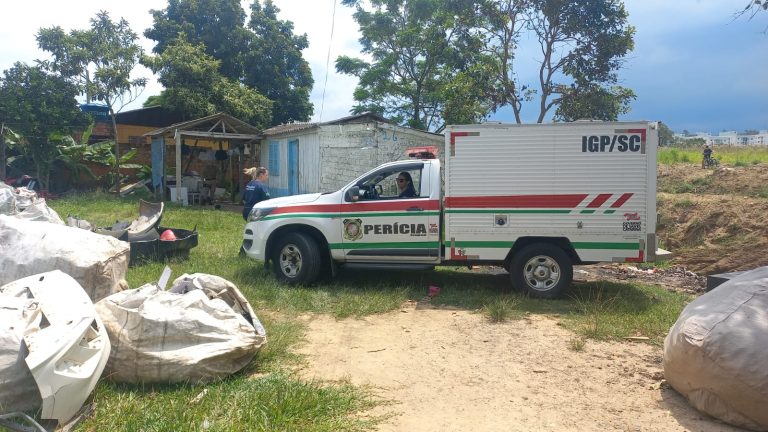 Corpo Encontrado Em Rio é De Homem Que Tinha Várias Passagens Policiais ...